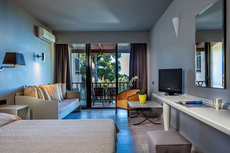 sentido-hotel-aeolos-beach-resort (16).jpg