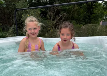 REVIEW: Bubbelpret in een super-de-luxe Safaritent bij Sallandshoeve