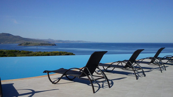 Villas Molivos Castle