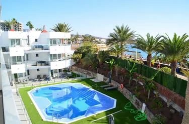 TIME TO SMILE Terrazamar