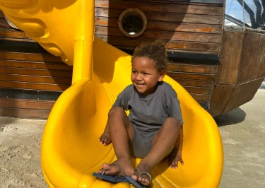 Mangrove Beach Resort animatie