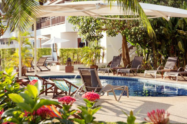 Sunwing Kamala Beach Resort