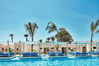 TUI BLUE Atlantica Mare Village Paphos_4.jpg