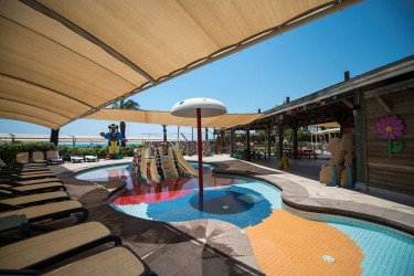 Crystal Family Resort