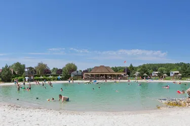 Camping La Croix du Vieux Pont in Berny Rivière (vlak bij Disneyland Parijs) 