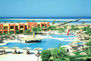 Hotel Royal Tulip Beach Resort