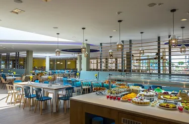 SPLASHWORLD Leonardo Laura Beach & Splash Resort 