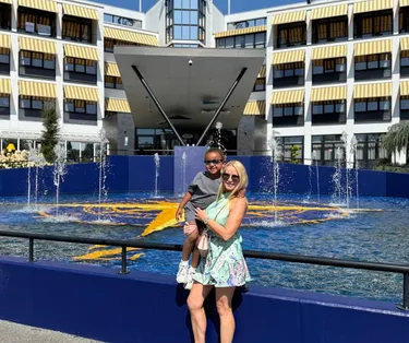 Preston Palace ingang.jpg