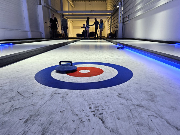 all inclusive nederland - curlingbaan bonte wever