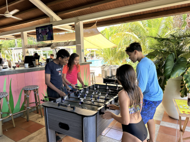 Livingstone jan Thiel