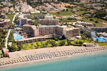 Kindvriendelijk Sun Beach Resort Complex in Trianta op Rhodos - Griekenland