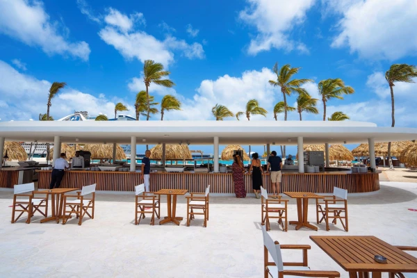 Mangrove Beach Resort 