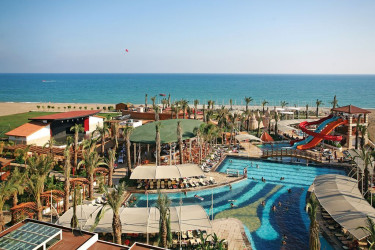 Crystal Family Resort