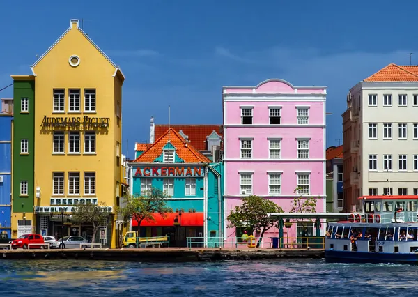 Met TUI naar Curaçao