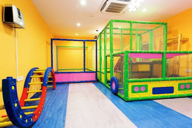 Water Side Resort & Spa