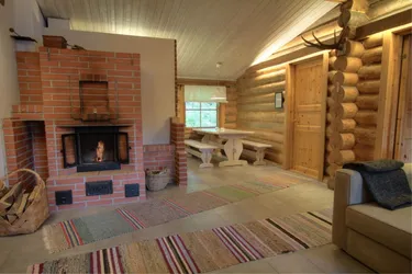 Blokhut aan het meer in Finland