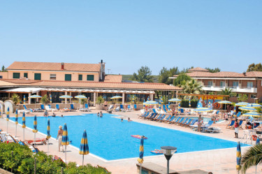 Kindvriendelijke vakantie in Italie; - Villaggio La Cecinella - Cecina Mare