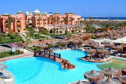 Beach Albatros Resort