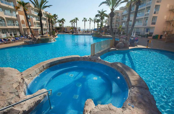 TUI BLUE Alcudia Pins