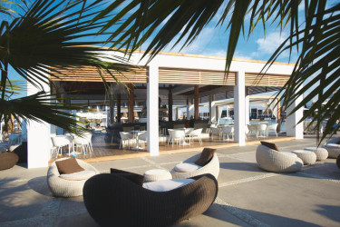 Pelagos Suites Hotel & Spa