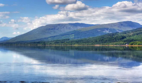 Linnhe Lochside Holidays