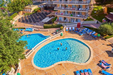 hotel-palma-bay-club-resort (1).jpg