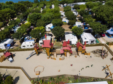 Camping Piani di Clodia