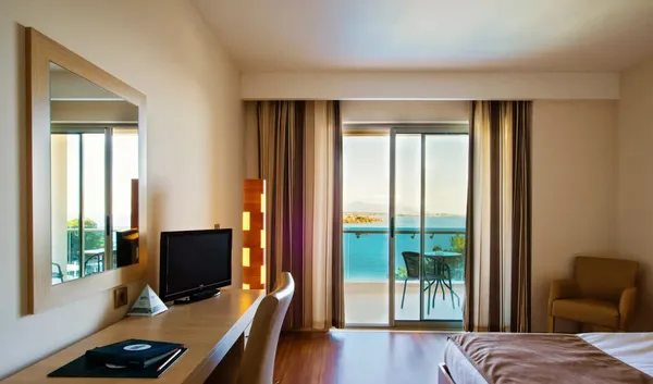 A Good Life Utopia Family