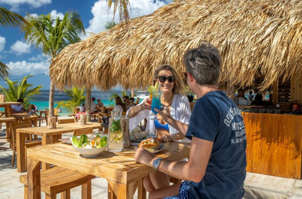 TIME TO SMILE Chogogo Bonaire