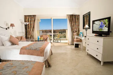 Sunrise Grand Select Crystal Bay