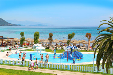 hotel-messonghi-beach (2).jpg