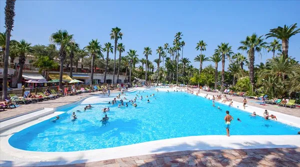 Camping La Baume/La Palmeraie