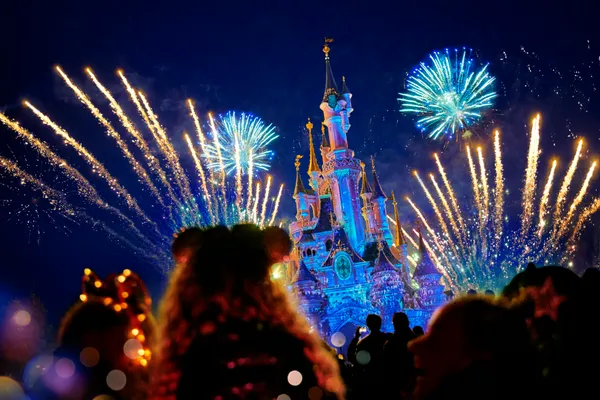 Kerst in Disneyland® Paris 2026: onze tips voor een magisch bezoek met kinderen