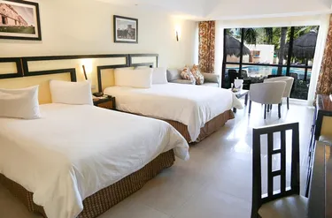 Sandos Playacar Beach Resort & Spa