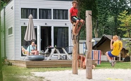 Tiny House (2 tot 6 personen)