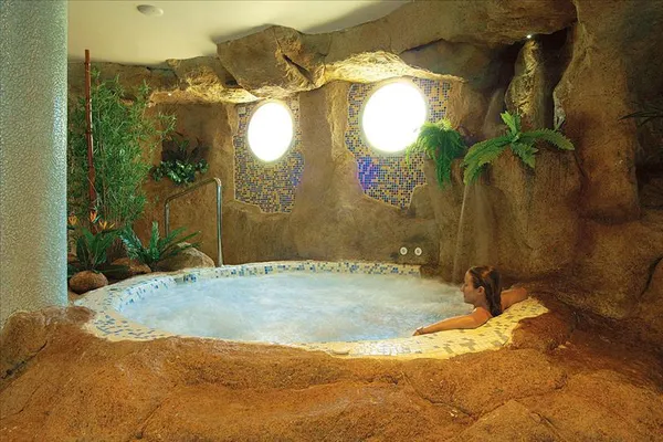 Evenia Hotel Olympic Suites & Spa