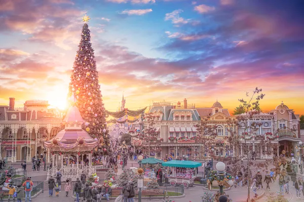 Kerst in Disneyland® Paris 2026: onze tips voor een magisch bezoek met kinderen