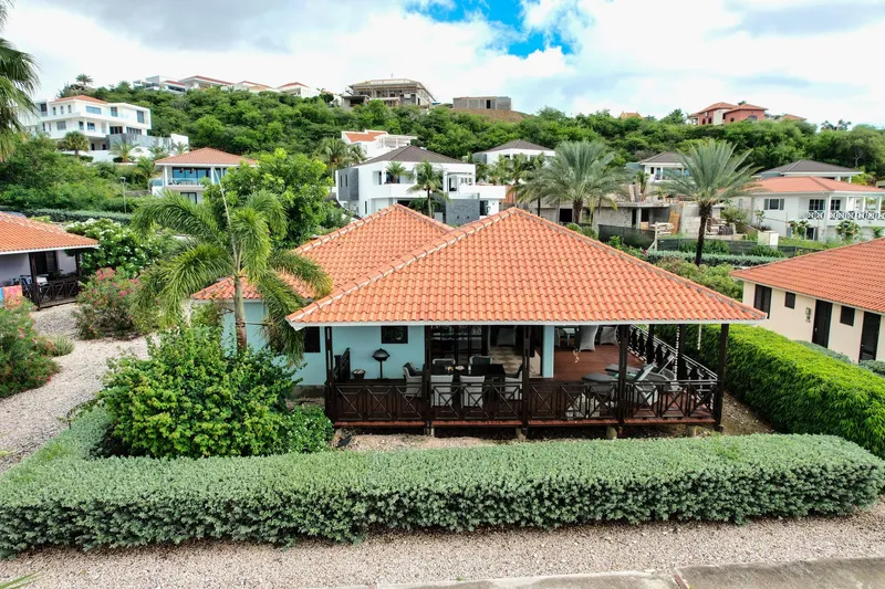 The Blue Bay Beach Villa