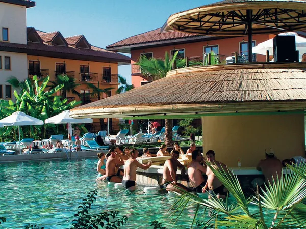 Hotel Club Grand Side