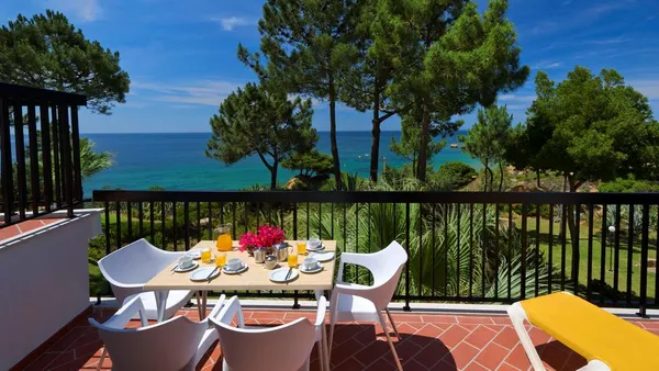 Aparthotel Alfagar Village 