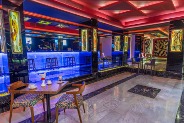 Albatros White Beach