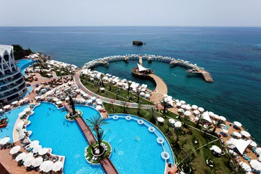 Granada Luxury Okurcalar