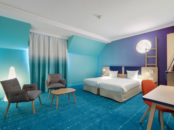 Grand Magic (Magic Circus Hotel)