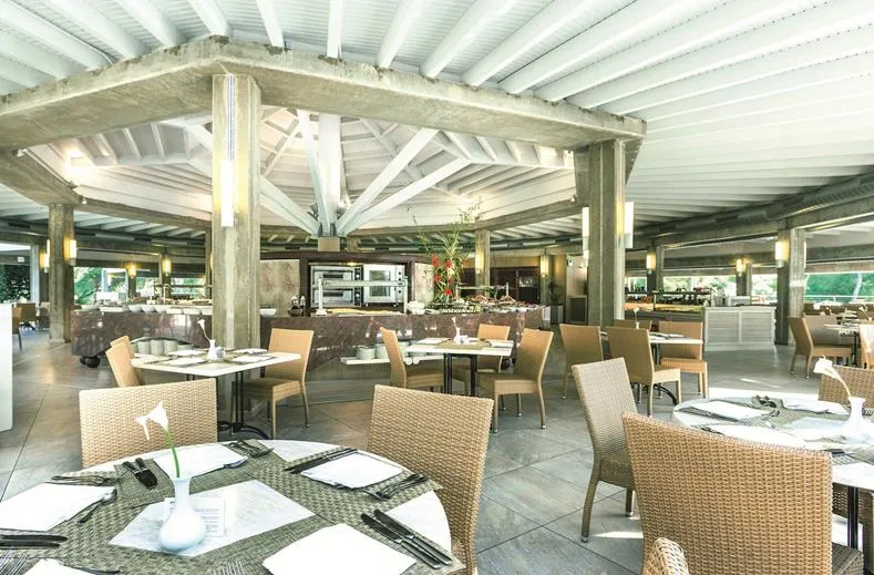 Hotel Cala Mandia