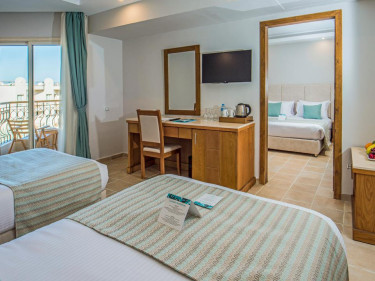 SUNRISE Aqua Joy Resort