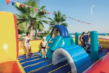 Maritim Pine Beach Resort