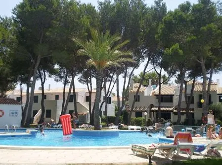  Las Brisas I & II