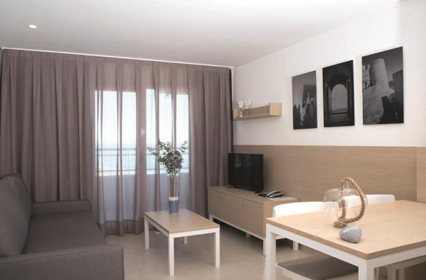 Aparthotel Acualandia