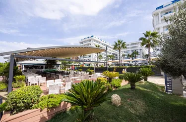 Grand Blue Fafa Resort 