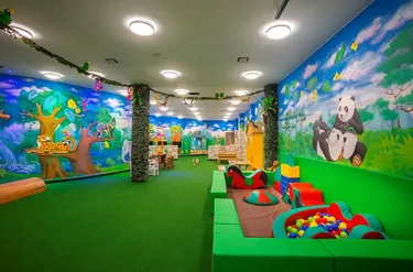 SPLASHWORLD Leonardo Laura Beach & Splash Resort 